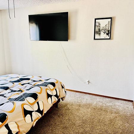 Artsy Home Close To Usafa With Fireplace And Patio Colorado Springs Esterno foto