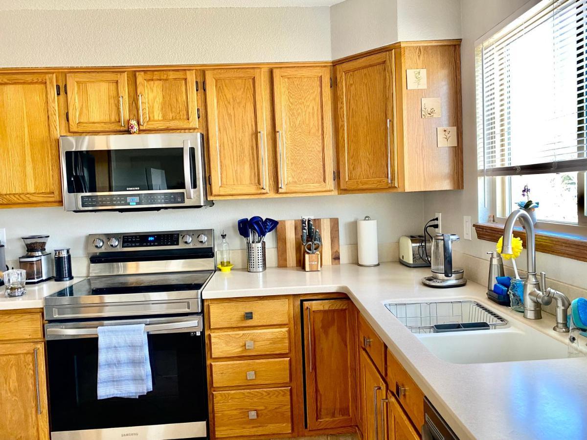 Artsy Home Close To Usafa With Fireplace And Patio Colorado Springs Esterno foto