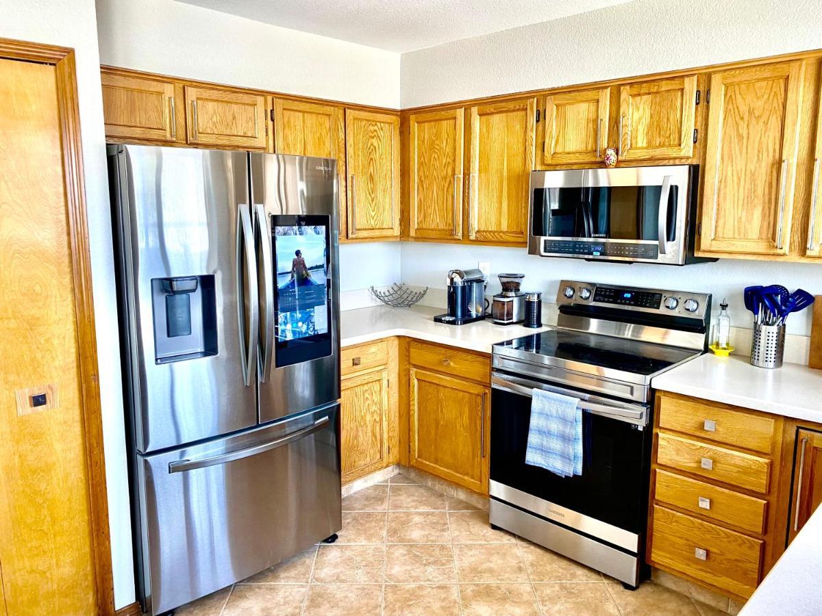 Artsy Home Close To Usafa With Fireplace And Patio Colorado Springs Esterno foto