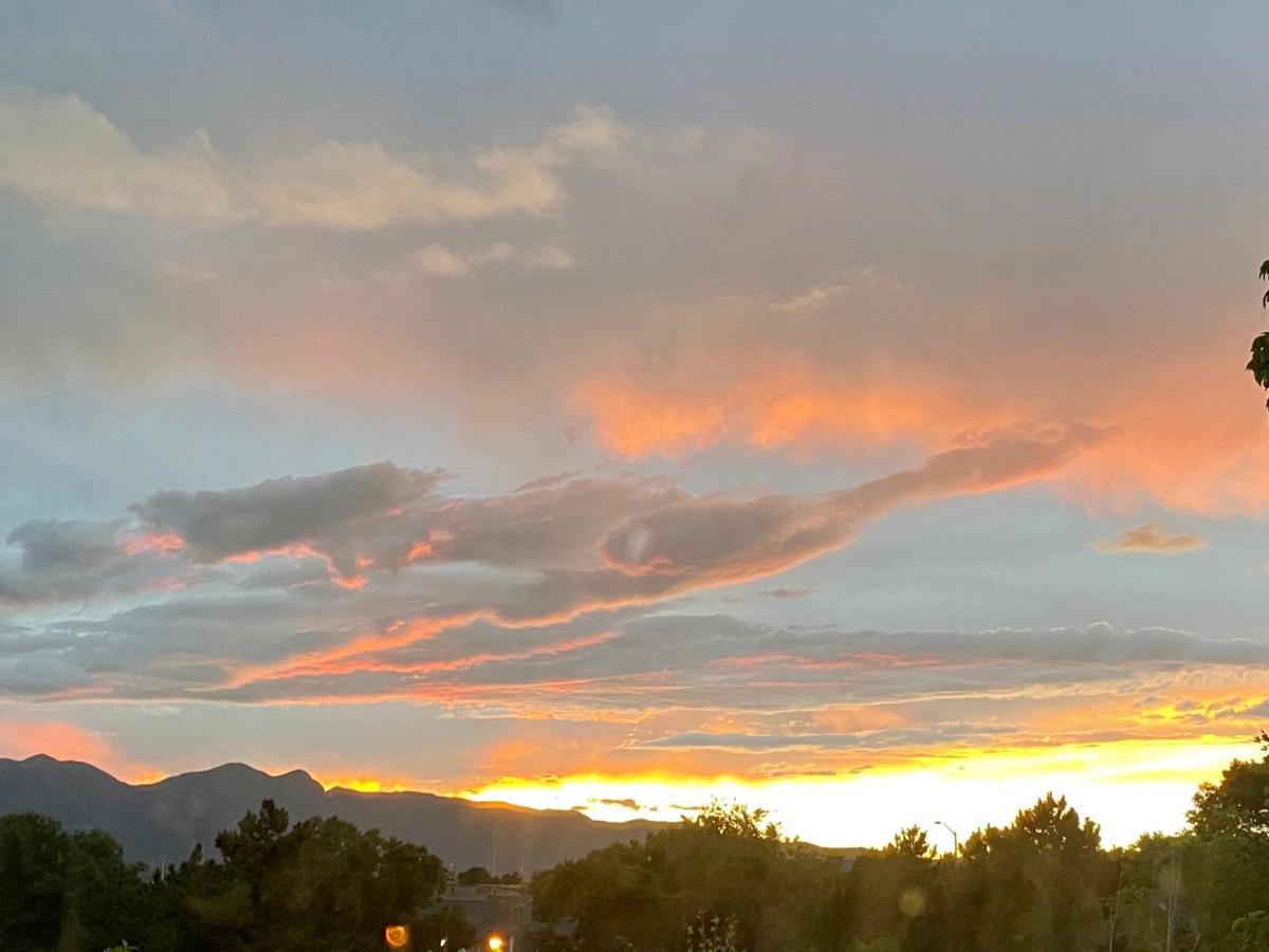 Artsy Home Close To Usafa With Fireplace And Patio Colorado Springs Esterno foto