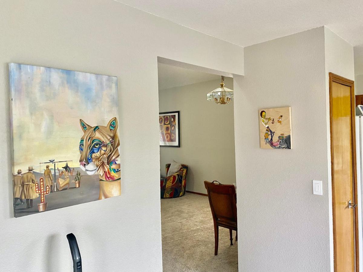 Artsy Home Close To Usafa With Fireplace And Patio Colorado Springs Esterno foto